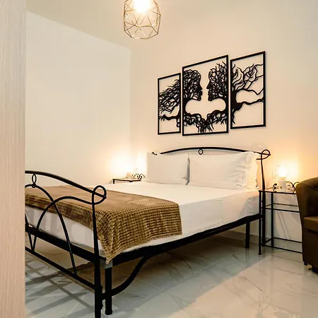 Daire Mantovani Apartament-in The Heart Of *