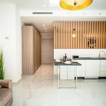 Mantovani Apartament-in The Heart Of Daire