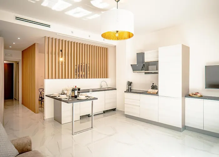 Mantovani Apartament-in The Heart Of Apartament Como